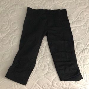 Lululemon Capri length leggings,size 8